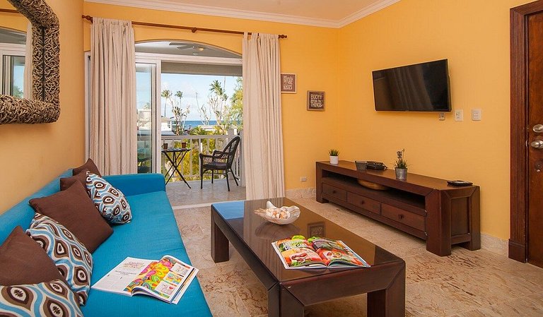 A pasos de la playa cerca de bares y restaurantes