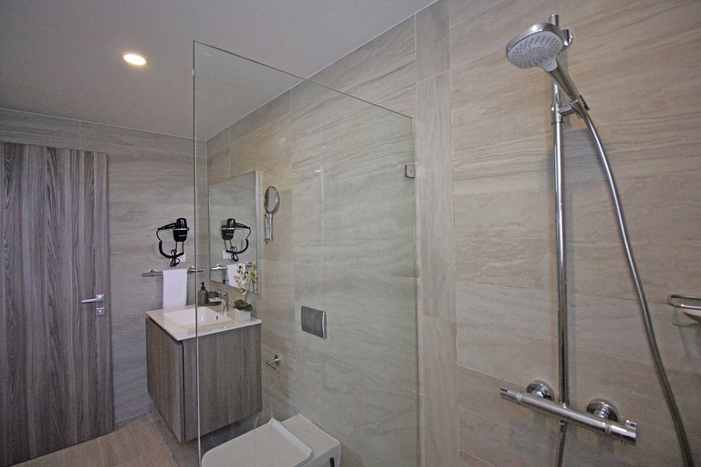 Exquisito apto 2 Hab/2 Ba junto a Hard Rock Hotel