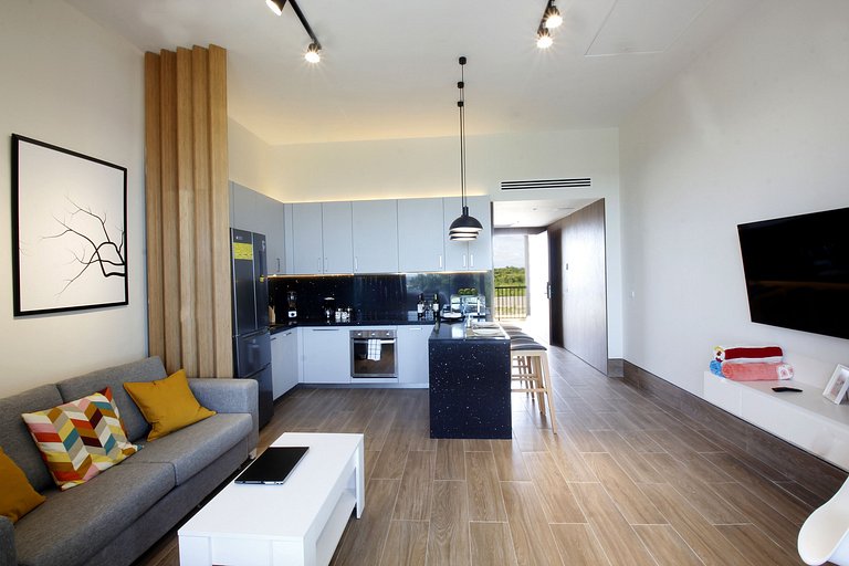 Studio, área de coworking, gym, padel y restaurant