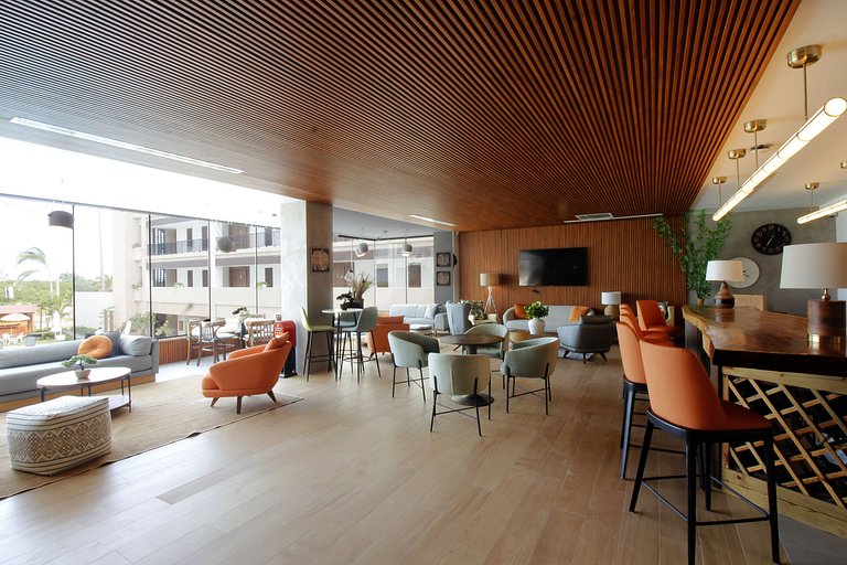 Studio, coworking area, gym, padel and restaurant