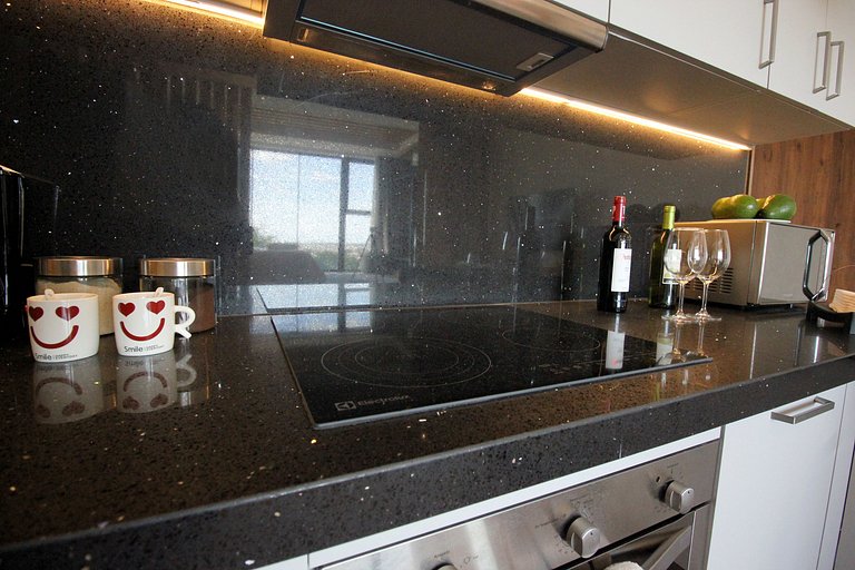 Studio, coworking area, gym, padel and restaurant