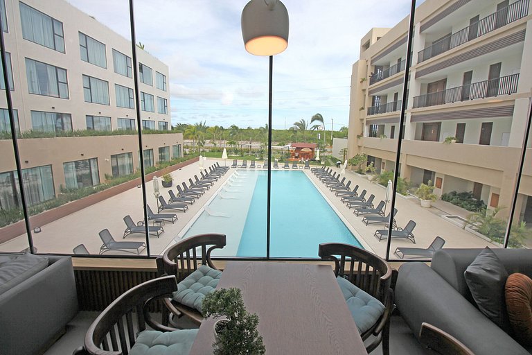 Studio, coworking area, gym, padel and restaurant