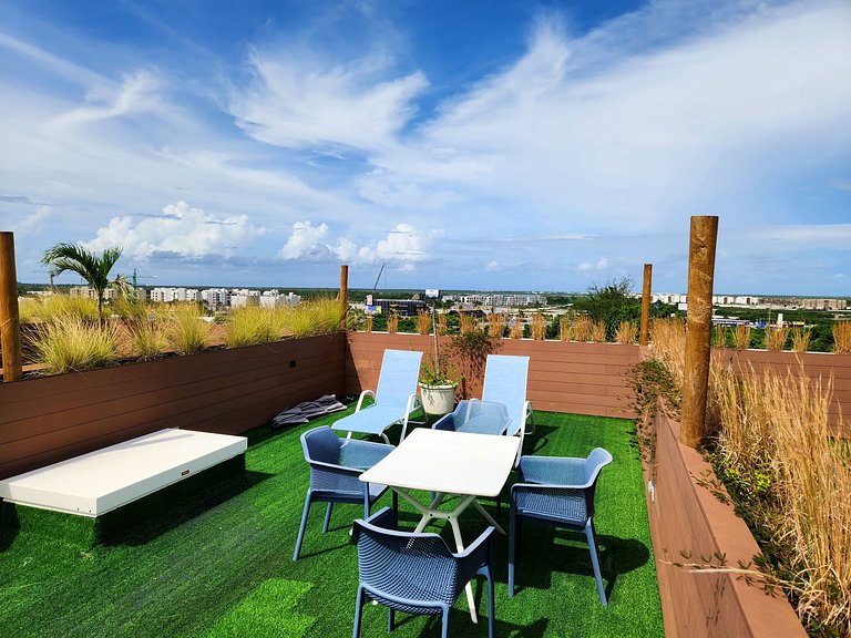 Studio, coworking area, gym, padel and restaurant