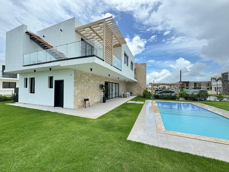 ¡Tu casa soñada en Punta Cana, hecha a tu medida!