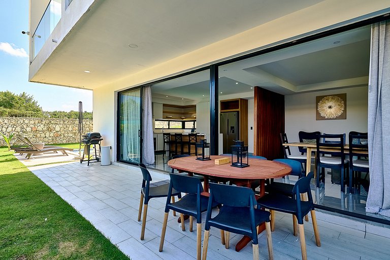 Villa de Lujo, Piscina Privada y BBQ en Vista Cana