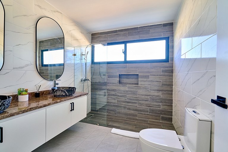Luxury Villa with Private Pool & BBQ in Vista Cana