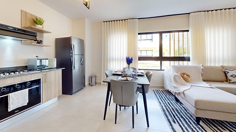 Elegant Apt Near Downtown & Hotspots