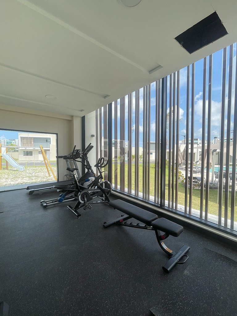 Elegant Apt Near Downtown & Hotspots