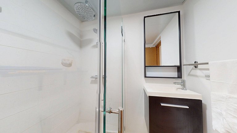 Apartamento moderno ideal para trabajo y descanso