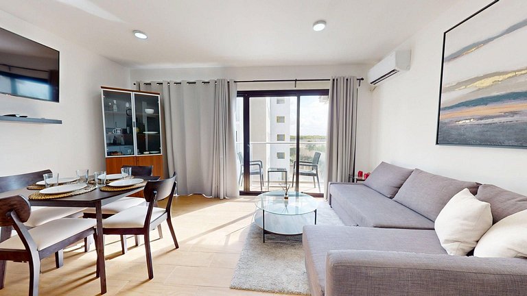 Apartamento moderno ideal para trabajo y descanso