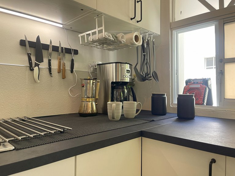 Apartamento con Estilo y Piscina, cerca de Playa
