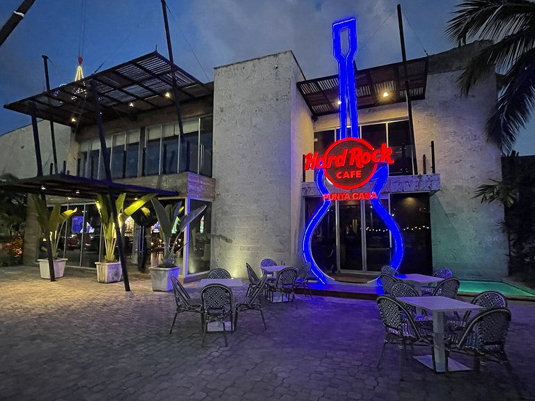 Steps from Coco Bongo and Downtown nightlife