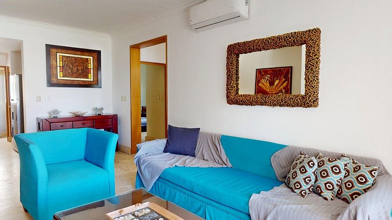 Solo a 50 metros de la playa, bares y restaurantes