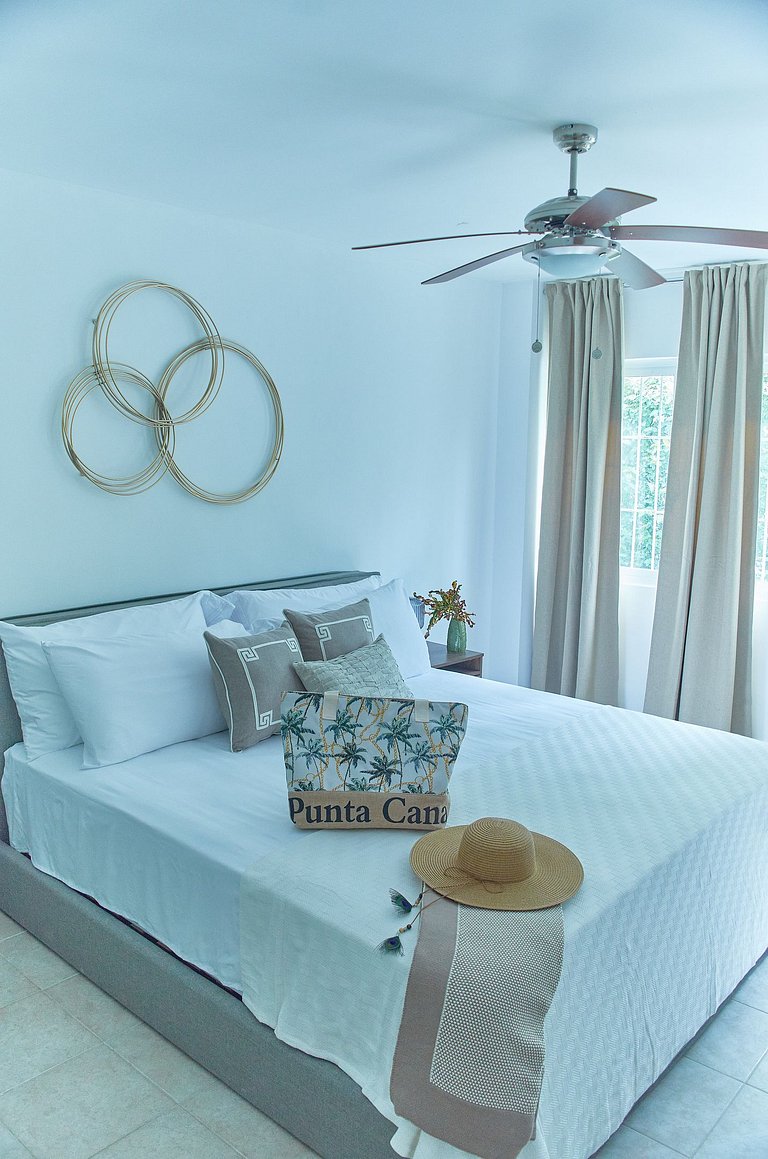 Elegant & Cozy Stay in Bávaro with Beach Club