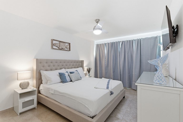 Apt para 6 personas, a pasos de la playa y piscina