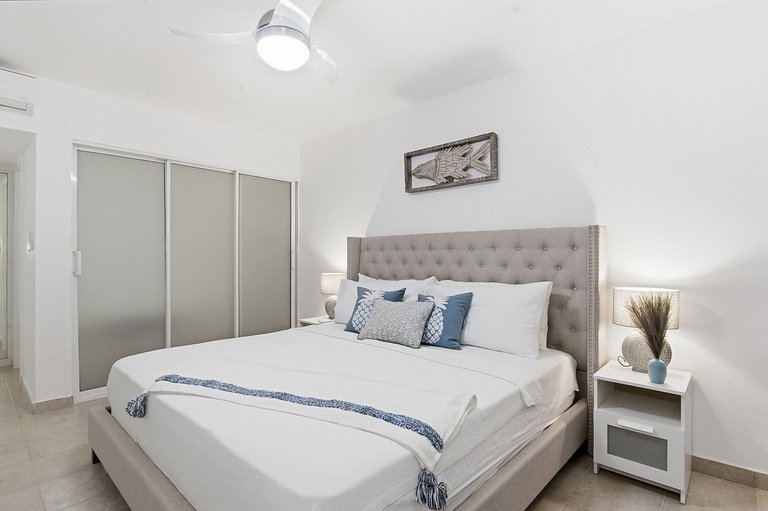 Apt para 6 personas, a pasos de la playa y piscina