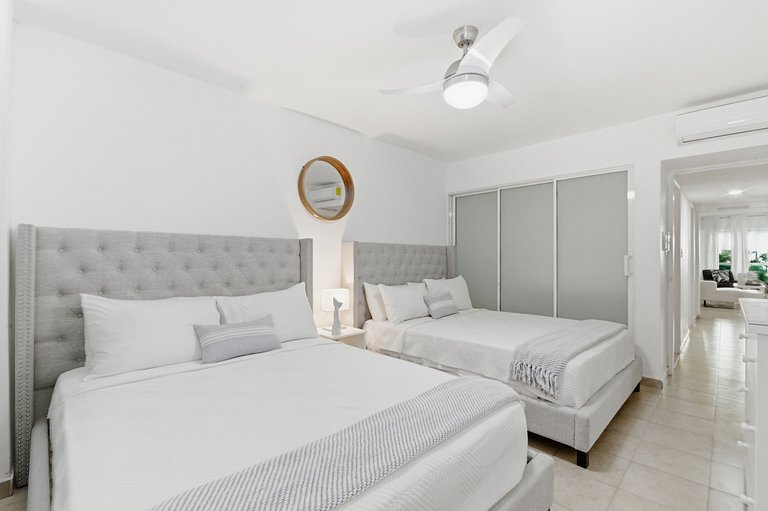 Apt para 6 personas, a pasos de la playa y piscina