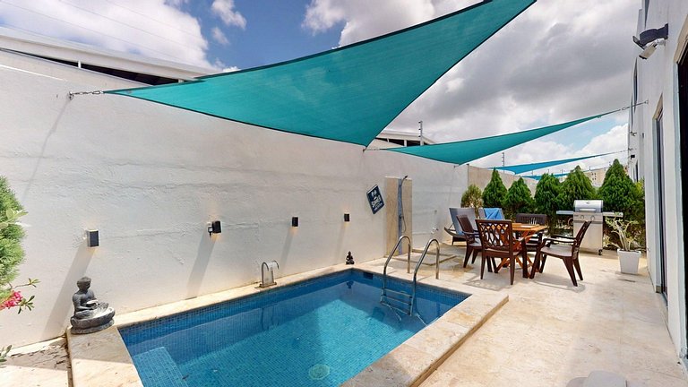 Private Villa, Pool, BBQ and Karaoke in Punta Cana