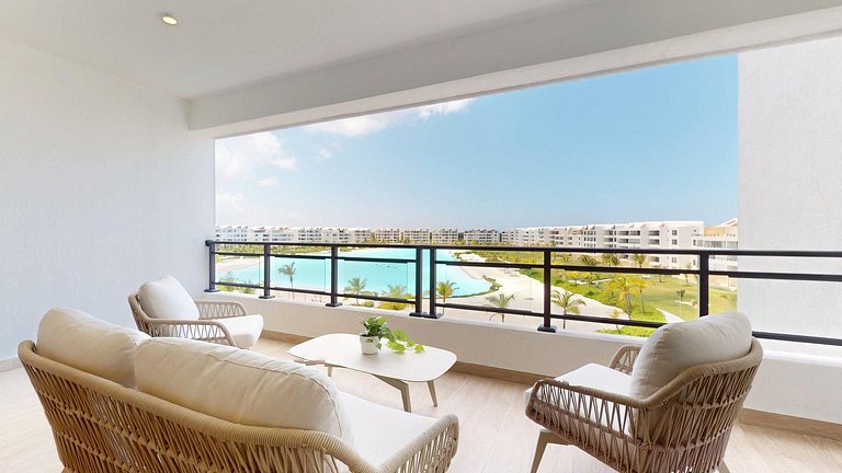 Penthouse 3BR Frente a Laguna Privada Bavaro
