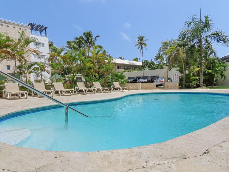 Just 50 meters from the beach, bars, restaurants.