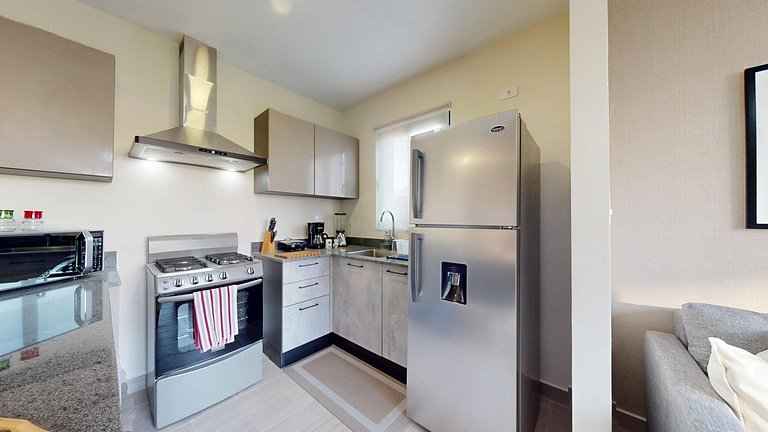 Apartment with gym, pool, playground
