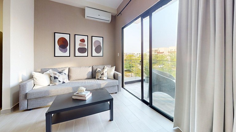 Apartment with gym, pool, playground
