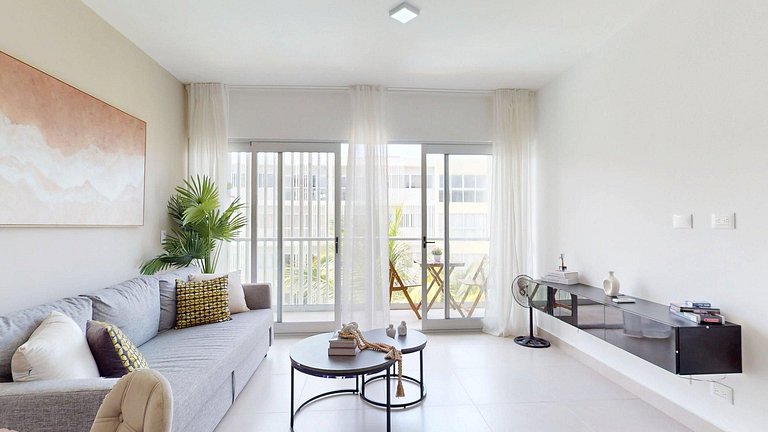 Steps from Coco Bongo and Downtown nightlife