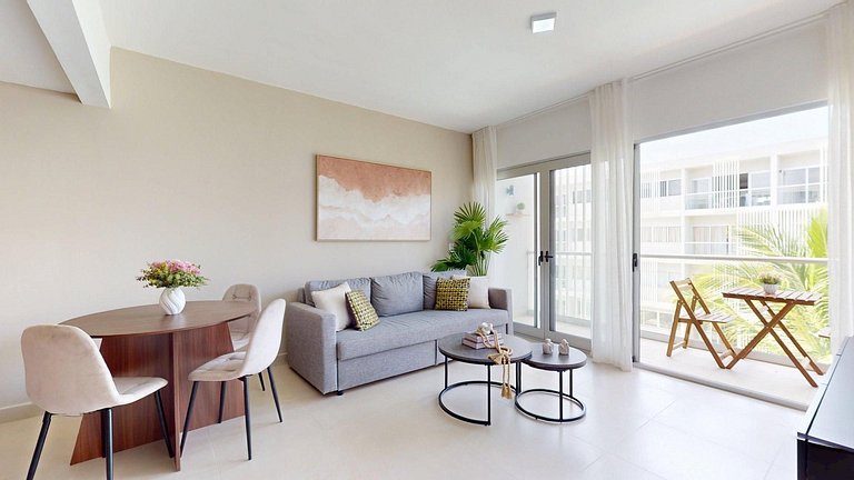 Steps from Coco Bongo and Downtown nightlife