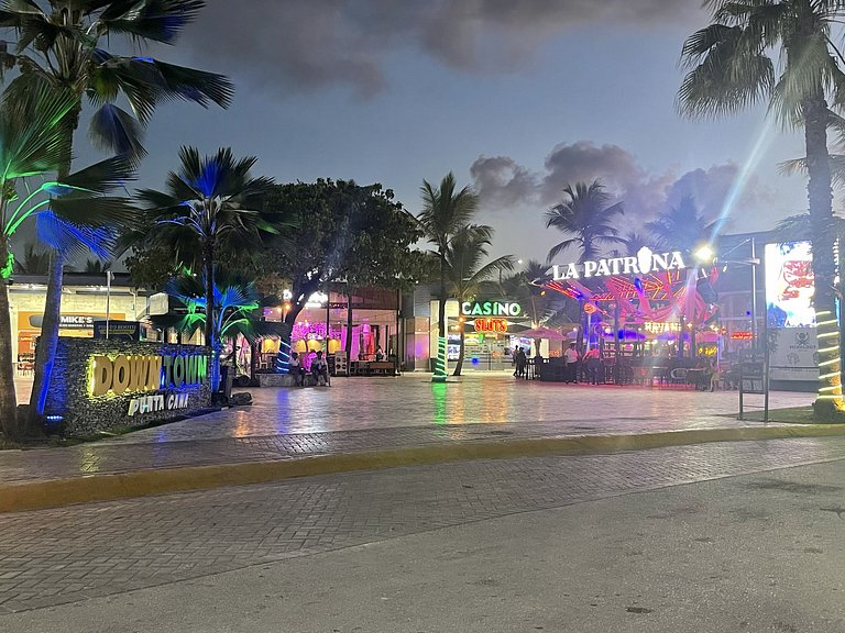 Steps from Coco Bongo and Downtown nightlife